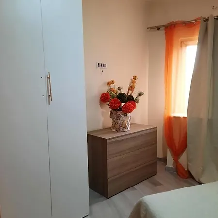 Miriam Apartment